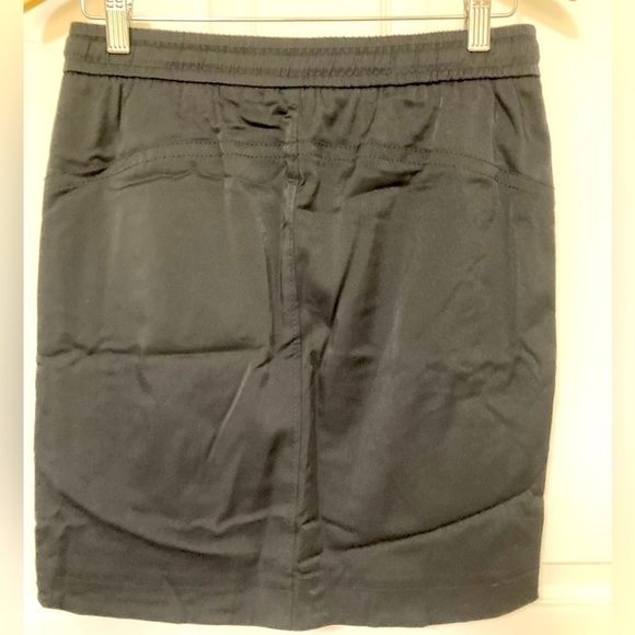 MARC CAIN ATHLETIC BLACK and WHITE SKIRT - Size Small - Picture 4 of 10